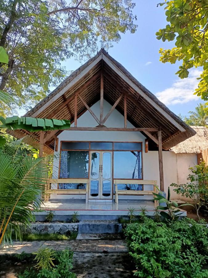 Hotel Cassabonelly Maumere Exterior foto