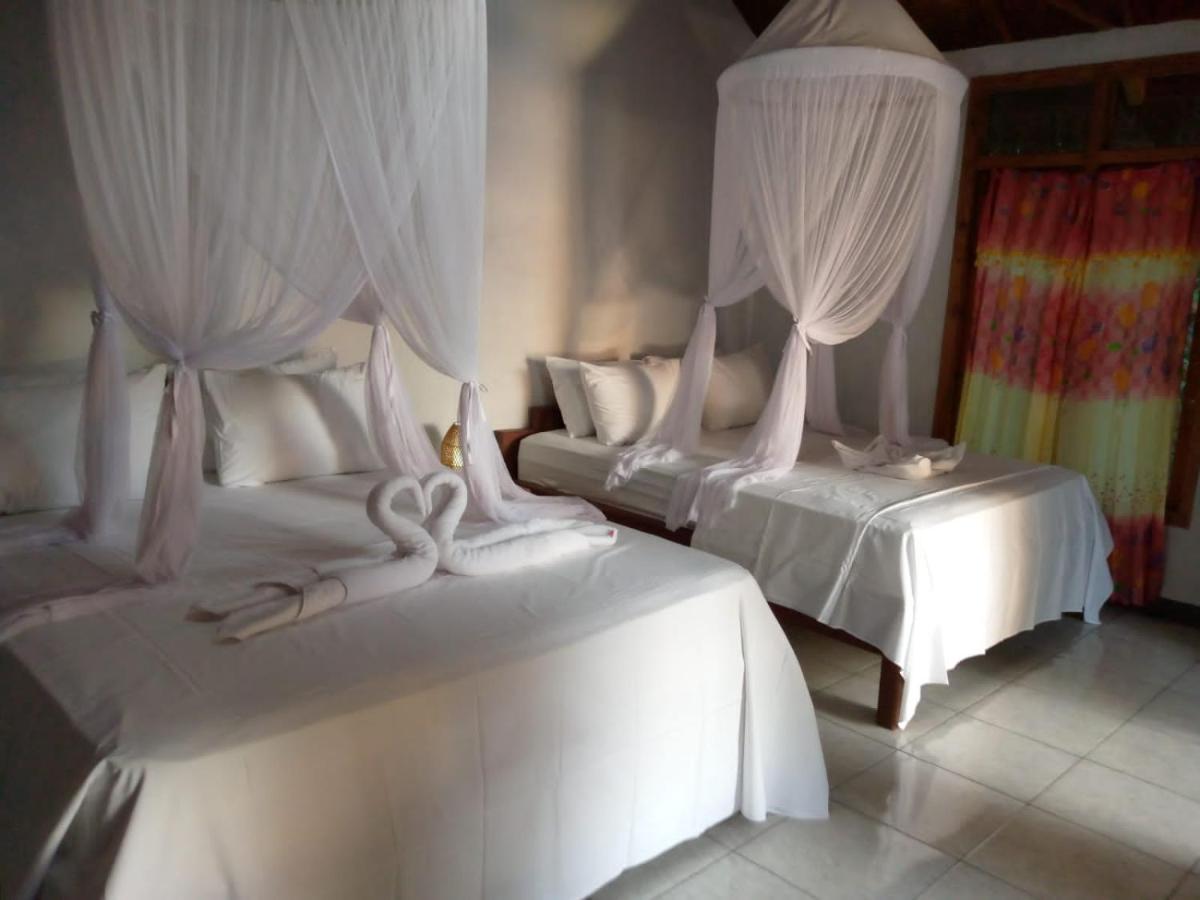 Hotel Cassabonelly Maumere Exterior foto